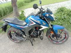 CB Hornet 160R CBS